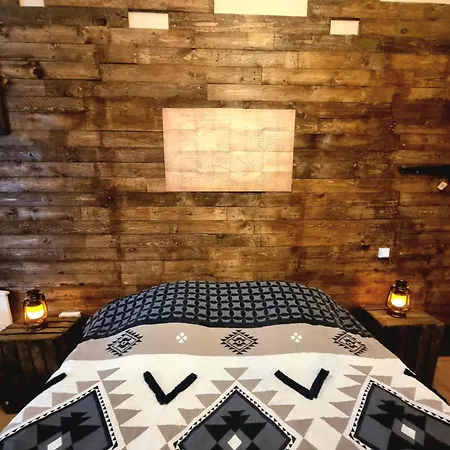 Le Mc Fly Apartmán *